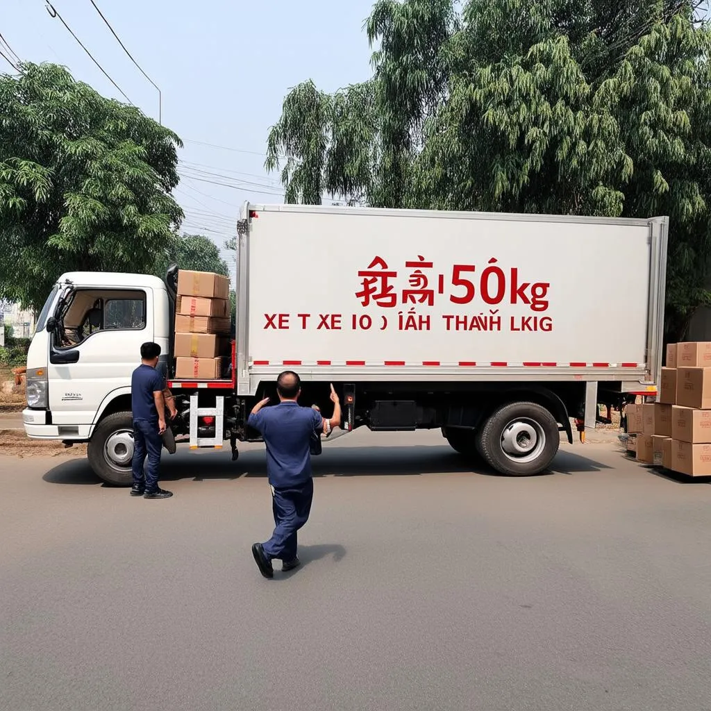 Xe tải 500kg thanh lý đang dỡ hàng