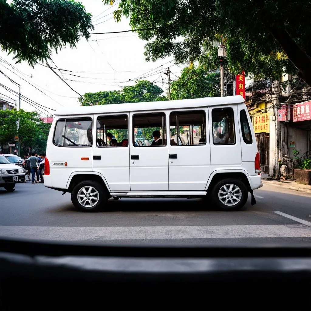 Thuê xe 9 chỗ giá rẻ tại Hà Nội