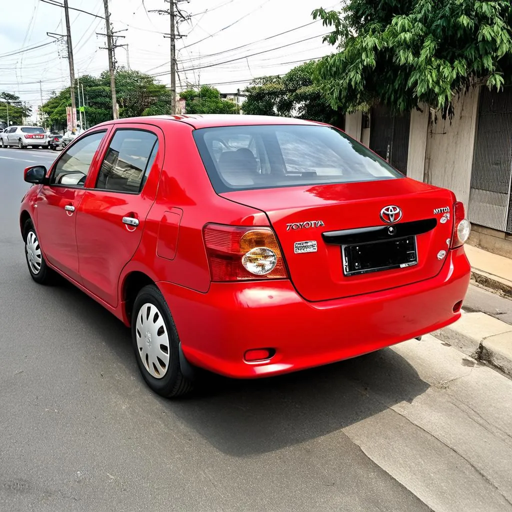 Toyota Vios màu đỏ