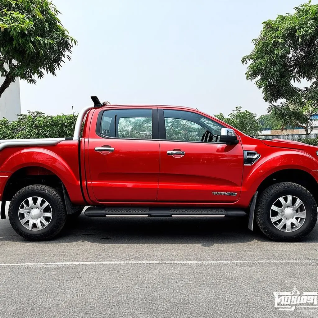 Ford Ranger màu đỏ