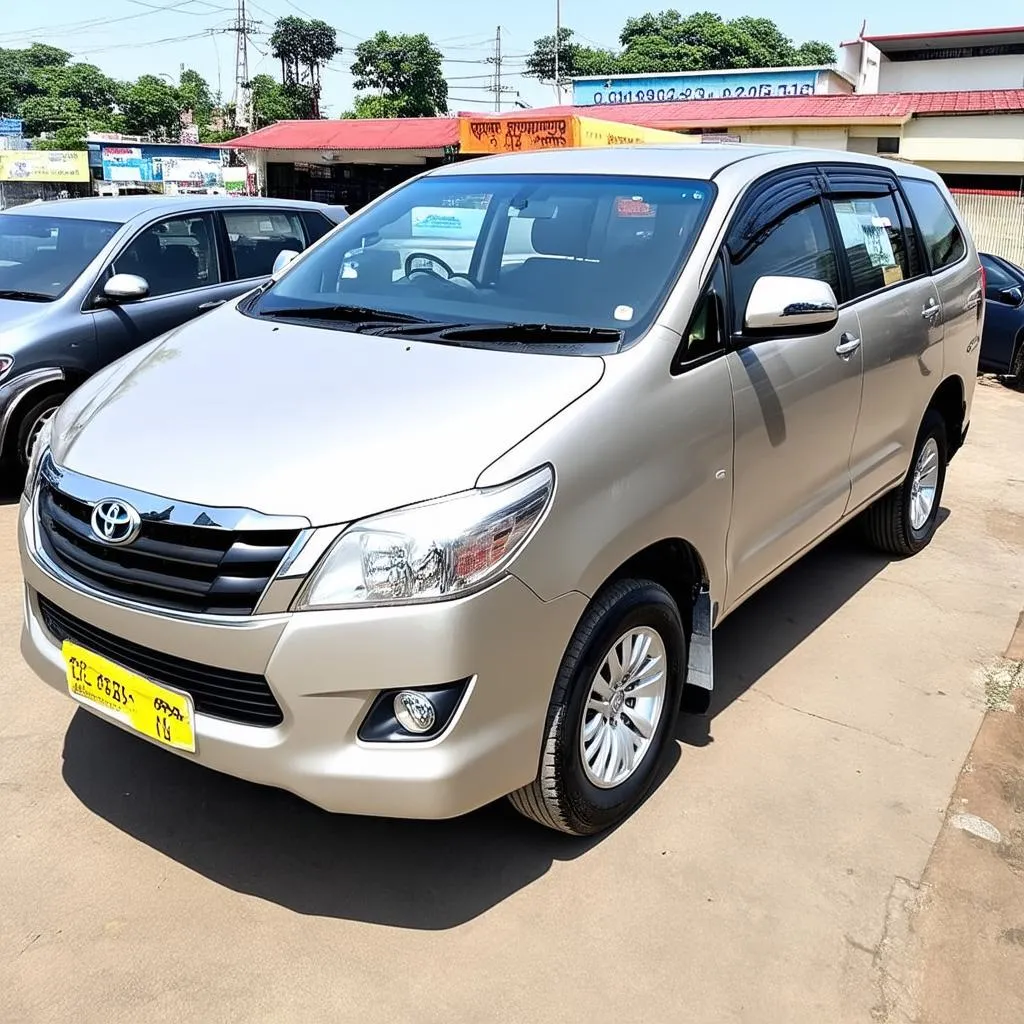 xe ô tô 7 chỗ cũ Toyota Innova